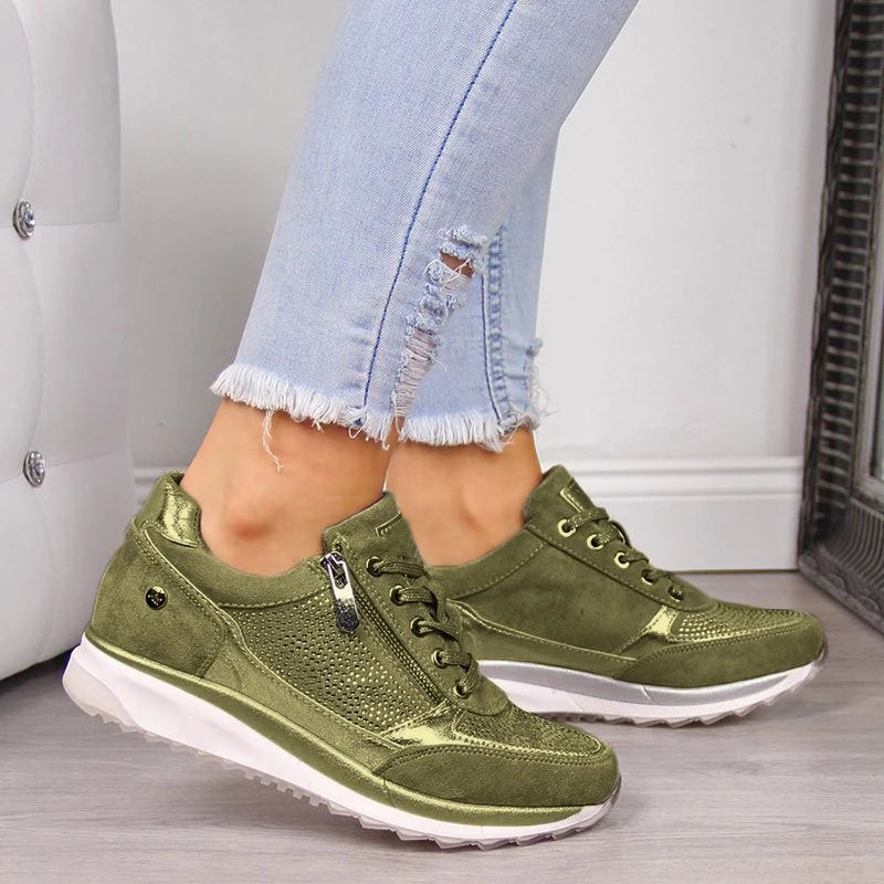 Prisella | Moderne Damen-Sneaker mit Schnürsenkeln | Keilabsatz