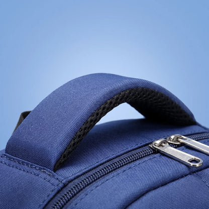 Neli | Mochila escolar con varios compartimentos y astronauta