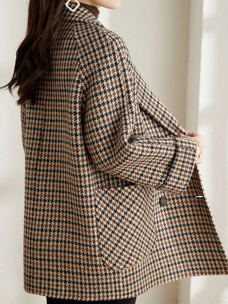 Naila | Women's Oversized Plaid Blazer
