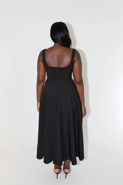 Sergia | Midikleid mit hoher Taille und quadratischem Ausschnitt  