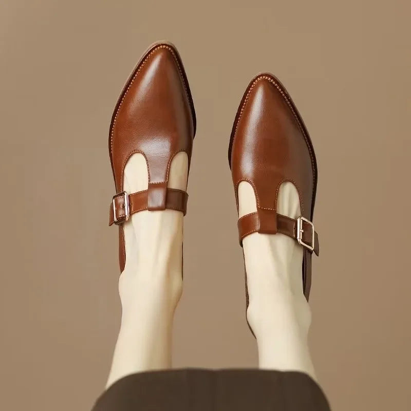 Mara | Elegante spitze Pumps  