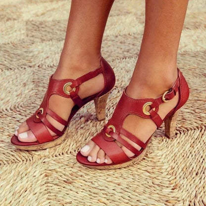 Candela| Stylish and comfortable heeled sandals with open straps