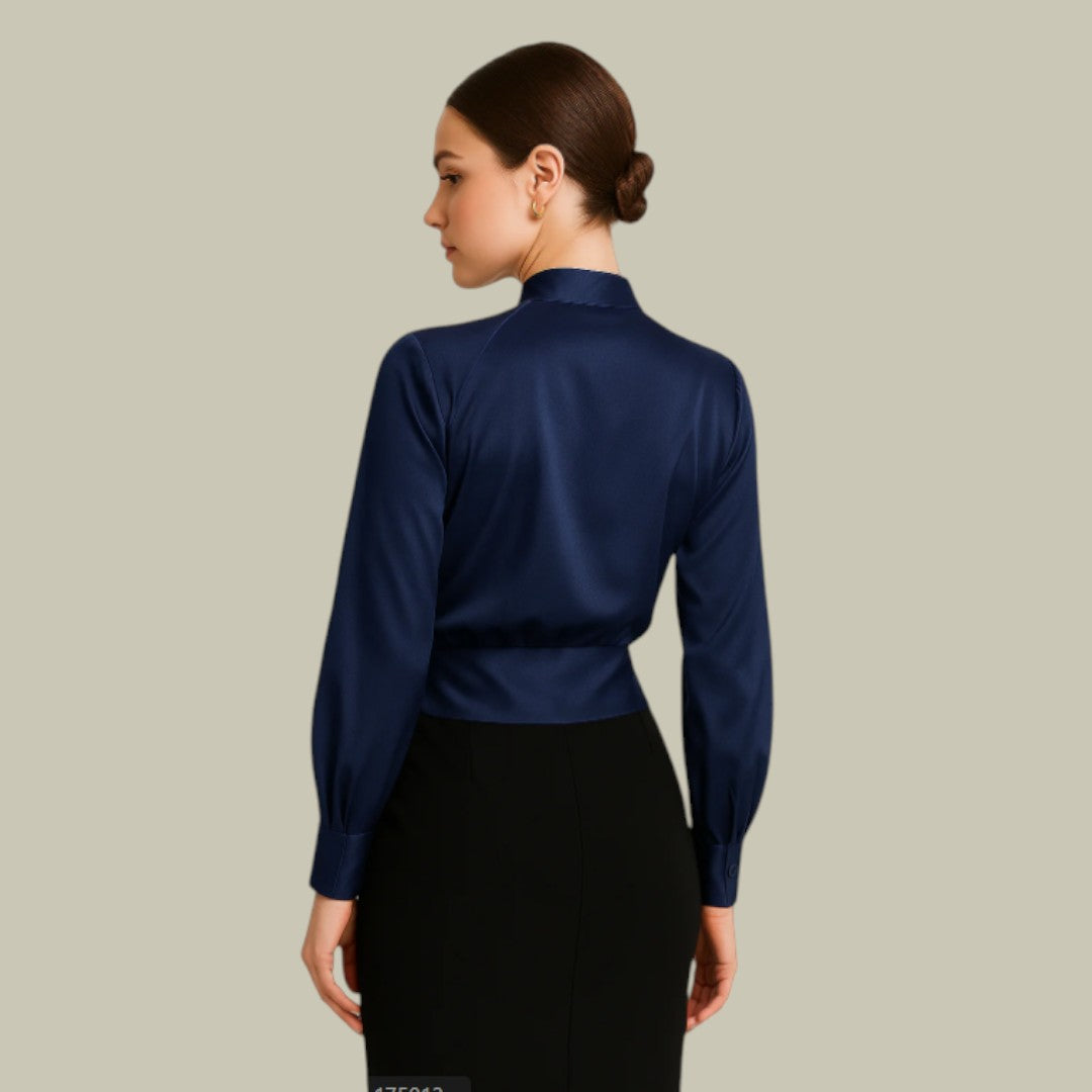 Adelina | Elegante, überkreuzte Satinbluse mit langen Ärmeln für Damen