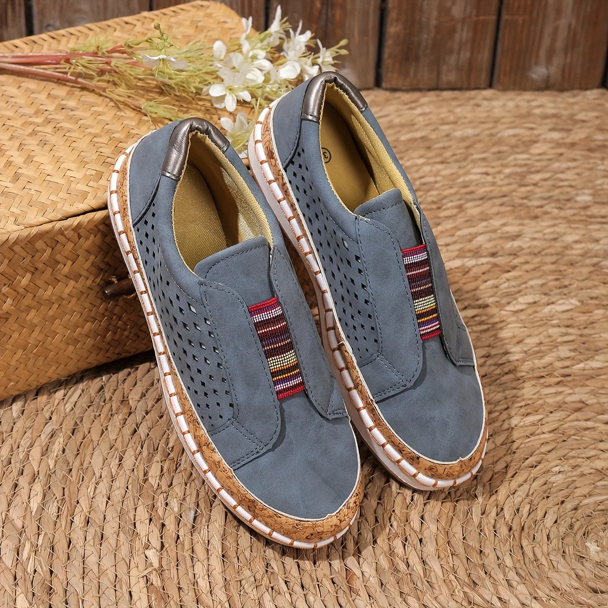 Alvera | Zapatillas sin cordones para mujer con diseño cómodo y estilo moderno