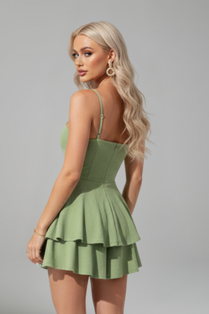 Elvira | Robe mini pour femme avec fines bretelles et jupe évasée