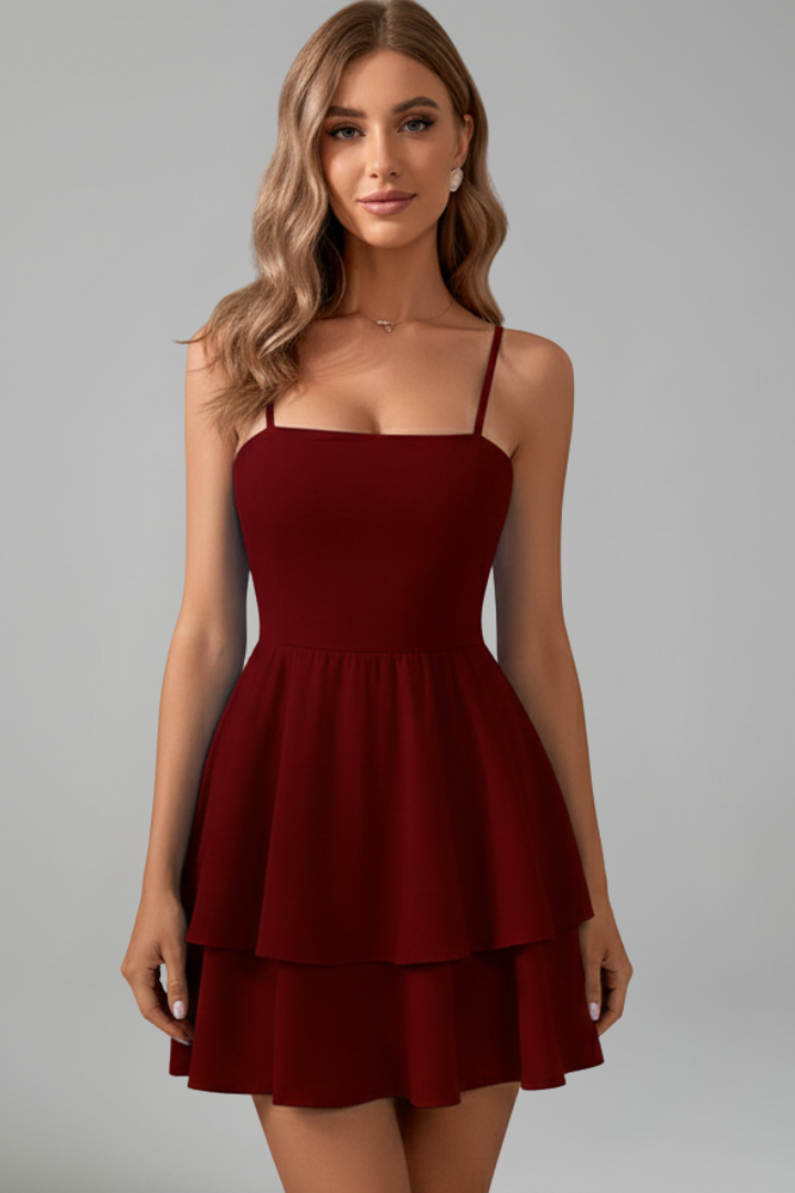 Elvira | Robe mini pour femme avec fines bretelles et jupe évasée