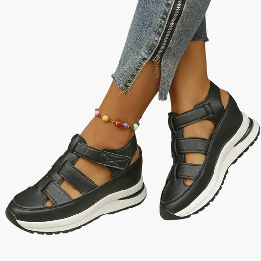Consuelo | Orthopädische Sandalen für Damen mit verstellbaren Riemen und Struktur