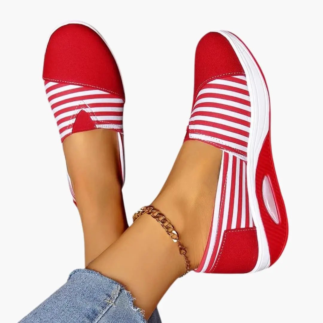 Lorena | Zapatillas ortopédicas para mujer con slip on y textura