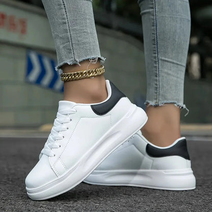 Dorelia | urbane Sneaker für Damen mit klarem Design und Schnürsenkeln