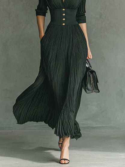 Salomé | Langes Kleid mit tailliertem Bund und plissiertem Rock  