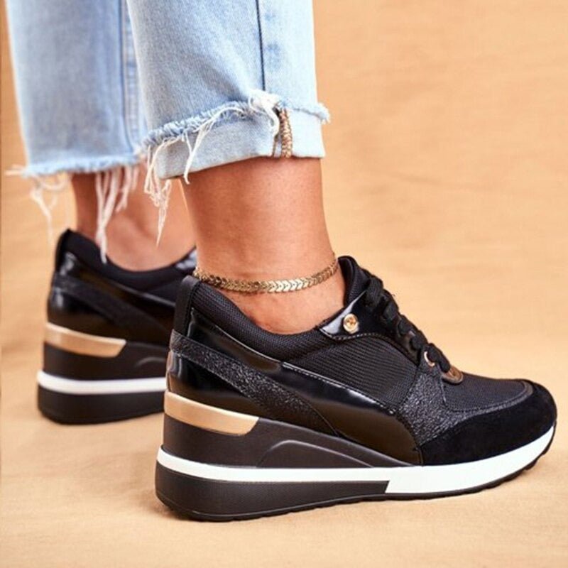 Kenia | Zapatillas de plataforma con diseño brillante y cordones