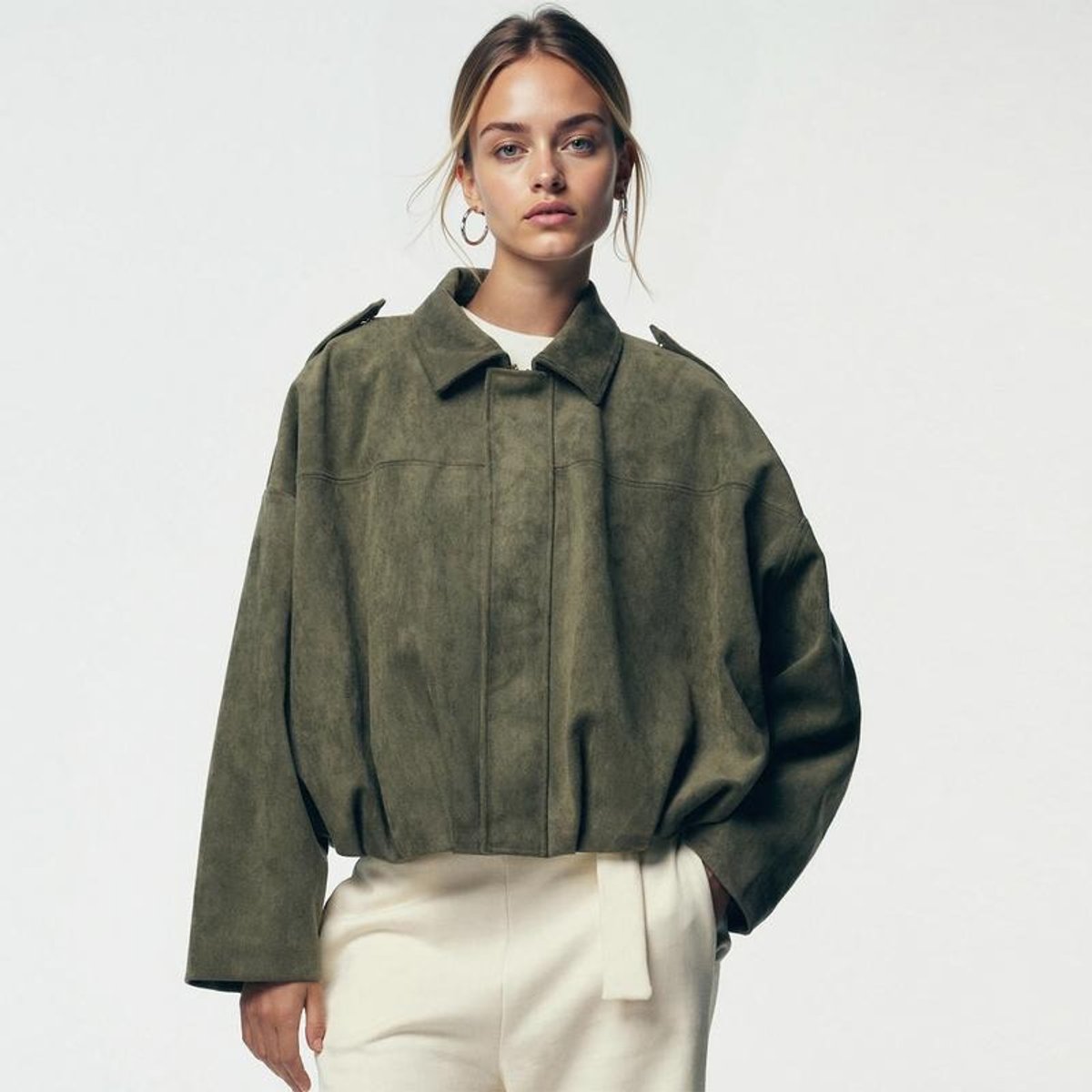 Yolanda | Chaqueta bomber para mujer de corte corto oversize