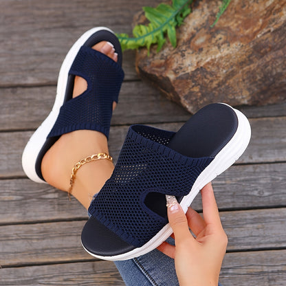 Eufrasia | Sports sandals with breathable design