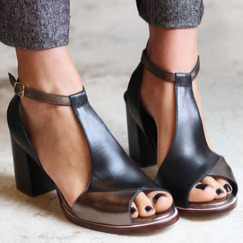 Silvia | Open-toe heels with ankle strap