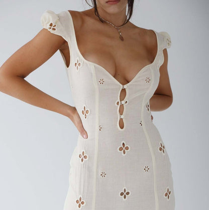 Aurelia | Robe midi de mariage avec broderie et fines bretelles pour femme