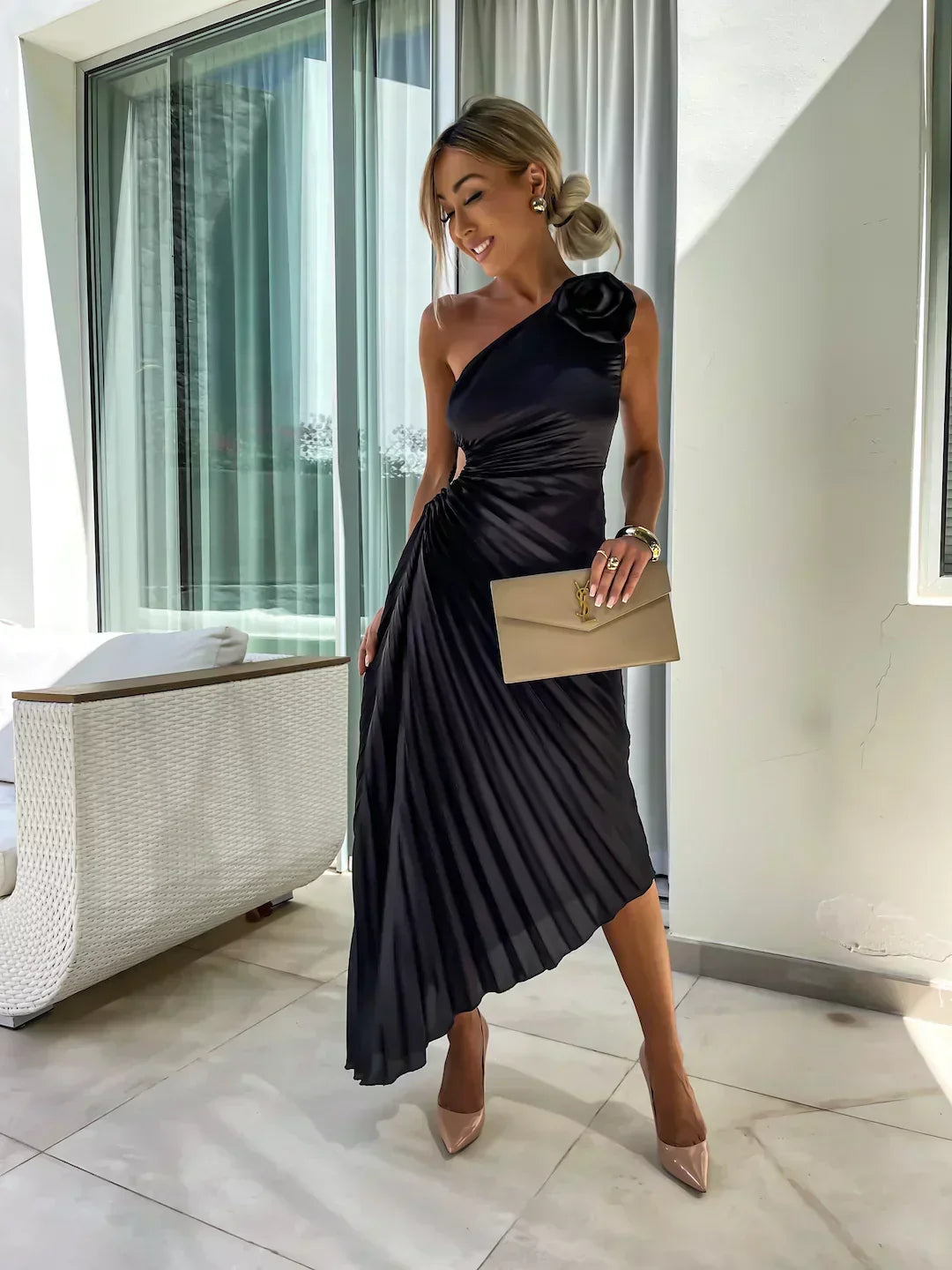 Xandra | Vestido midi plisado para mujer de un solo hombro