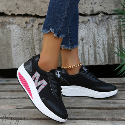 Rocío | Orthopädische Schnürschuhe mit atmungsaktivem Mesh und Schnürsenkeln