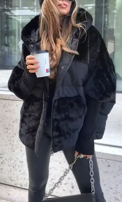Candela | Gepolsterte Damenjacke mit Kunstfell und Kapuze  