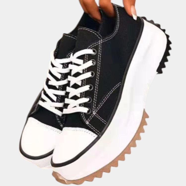 Gudelia | Women's sneakers with round toe and thick sole