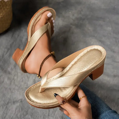 Inés | Orthopädische Sandalen mit niedrigem Absatz und offenen Riemen  