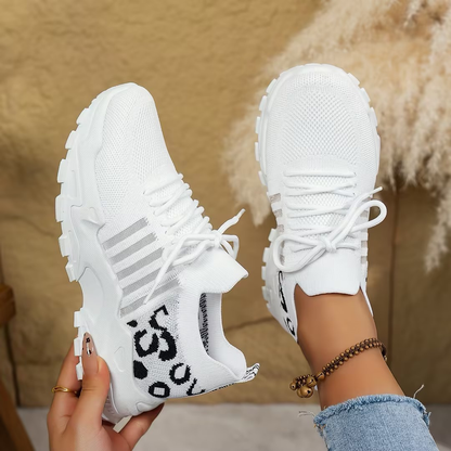 Maelia | orthopädische Sneaker mit dicker Sohle und Schnürsenkeln