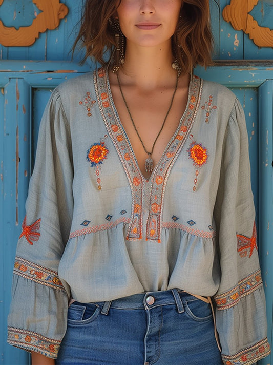 Elaria | Damenbluse mit Stickerei und Boho-V-Ausschnitt  