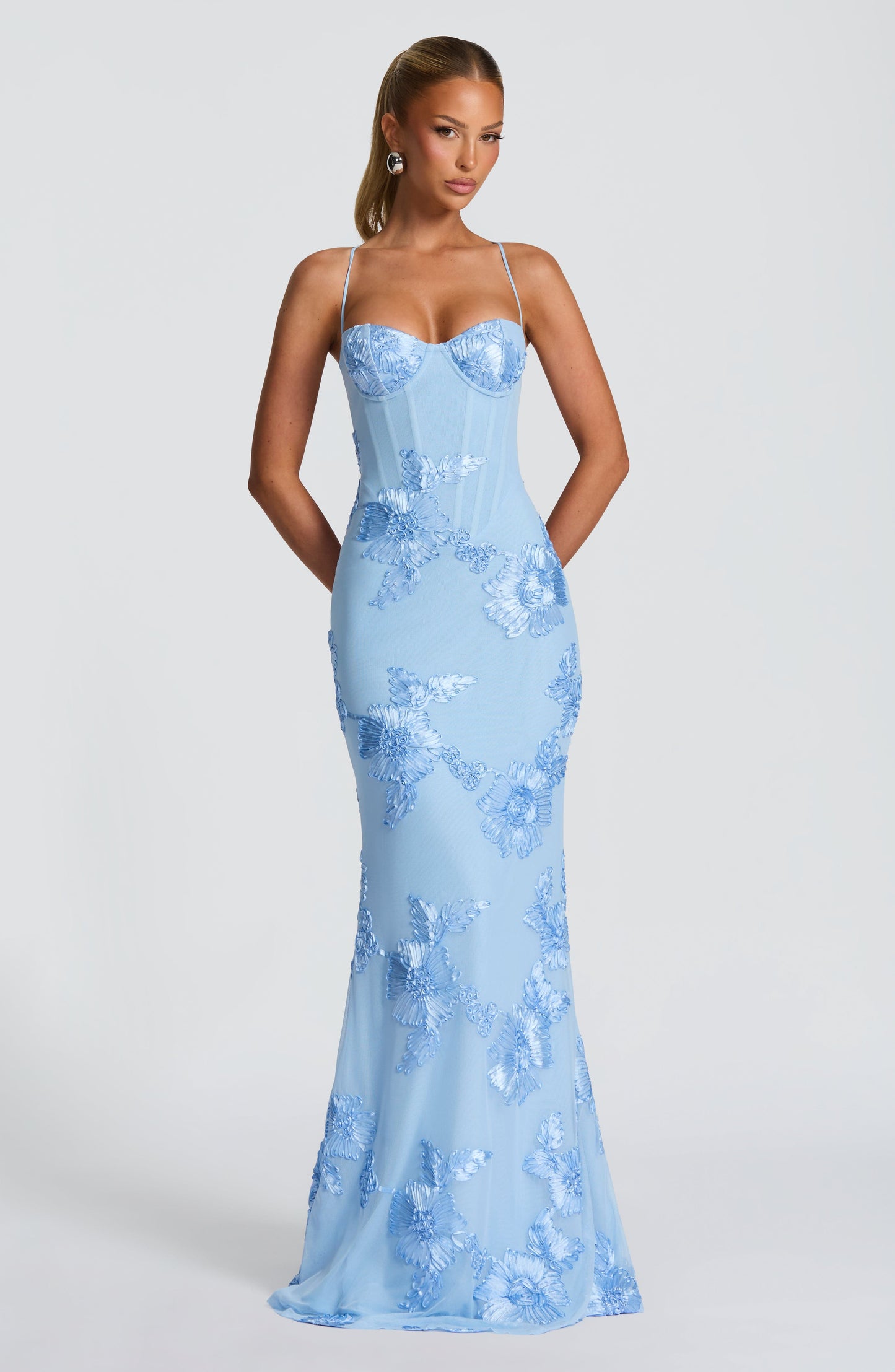 Elora | Women's maxi dress with embroidered flowers in wedding style