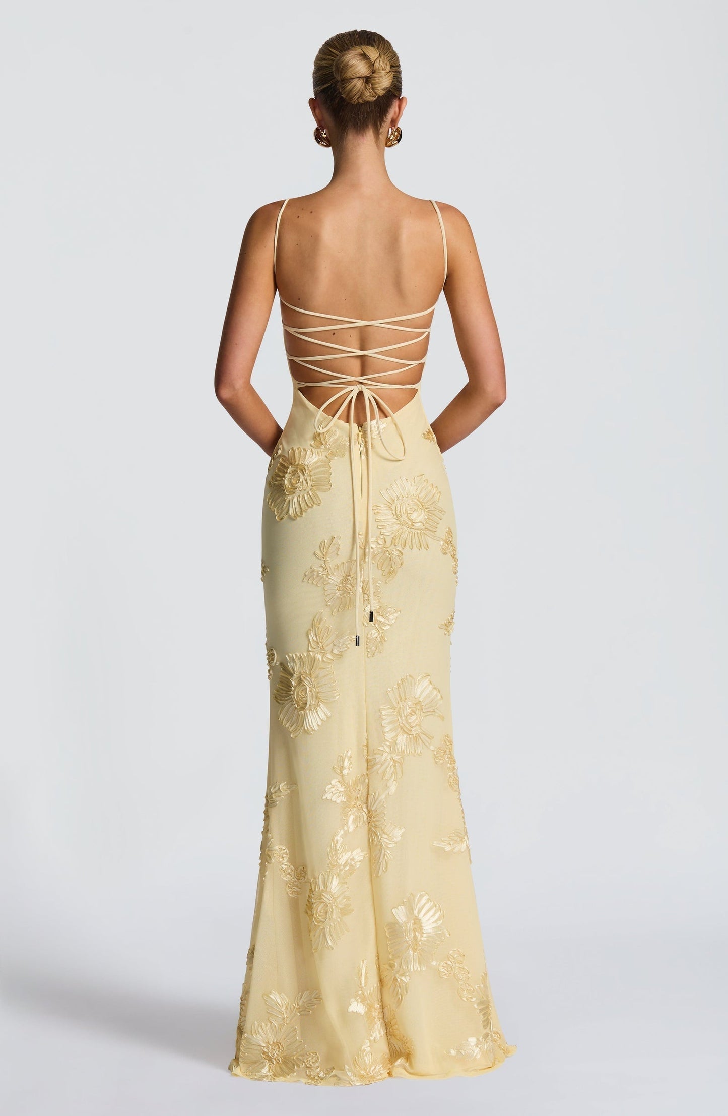 Elora | Women's maxi dress with embroidered flowers in wedding style