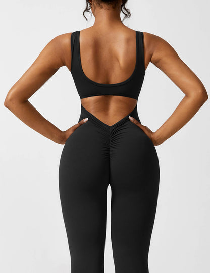 Adriana | Jumpsuit with open back and fitted flared cut