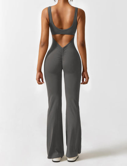 Adriana | Jumpsuit with open back and fitted flared cut